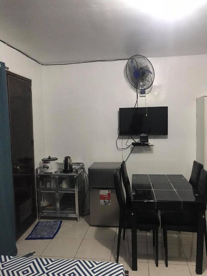 Hotel Rv3 Transient House Angeles Exterior foto