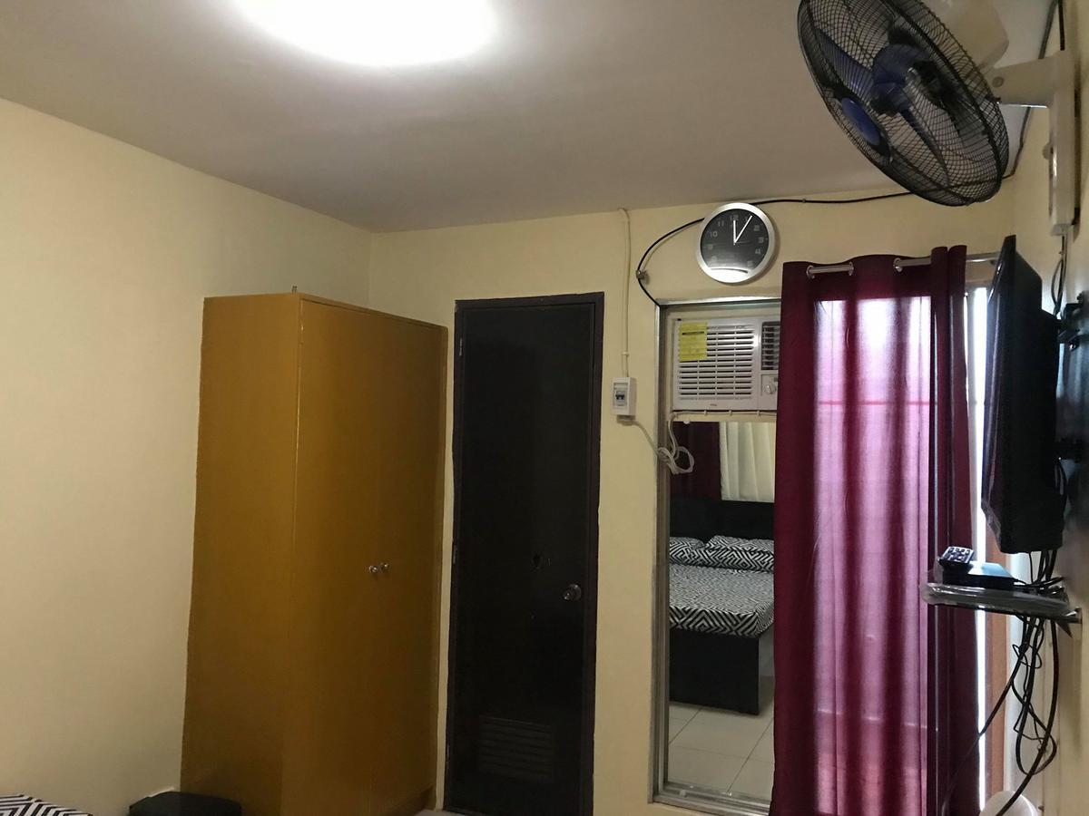 Hotel Rv3 Transient House Angeles Exterior foto